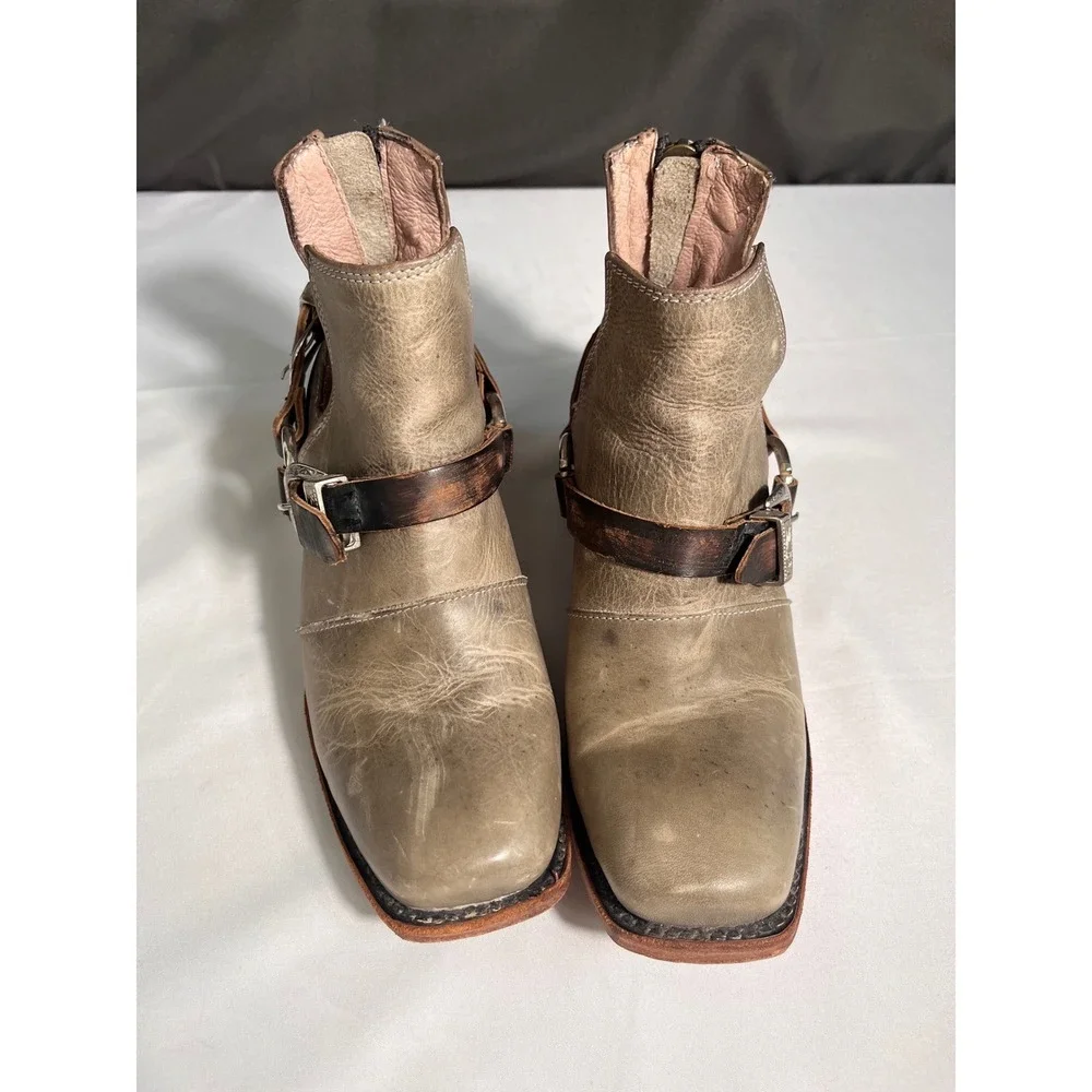 Freebird by Steven Truce Grey Leather Harness Cutout Ankle Boots Square Toe 9